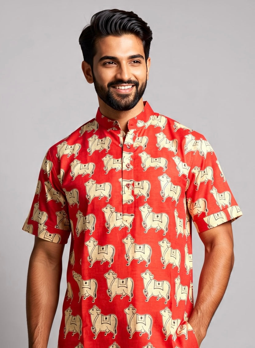 Pichwai Cow Printed Pure Cotton Half Sleeve Short Kurta for Men (RED)