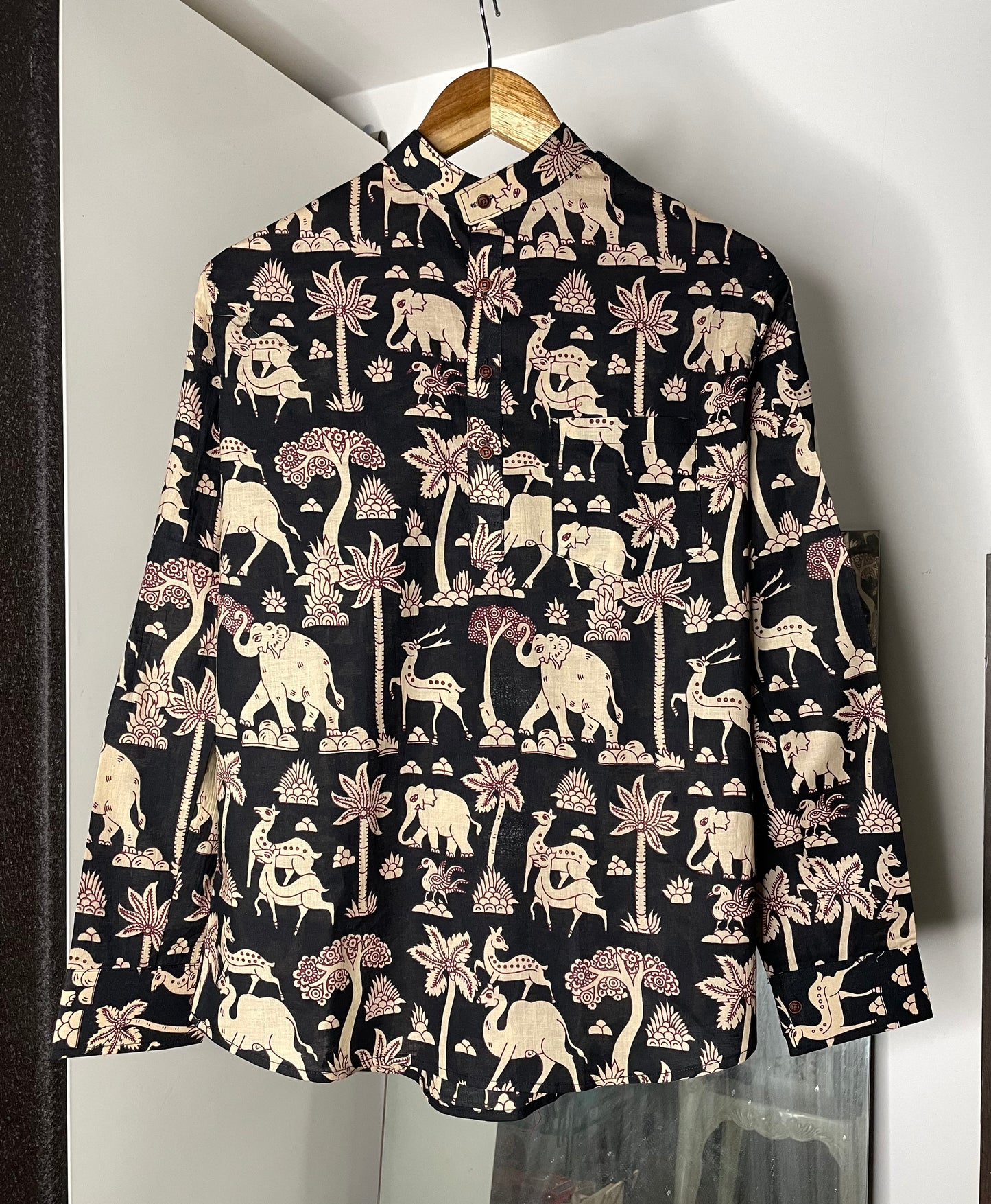 Animal Prints Pure Cotton Short Kurta For Man (BLACK)