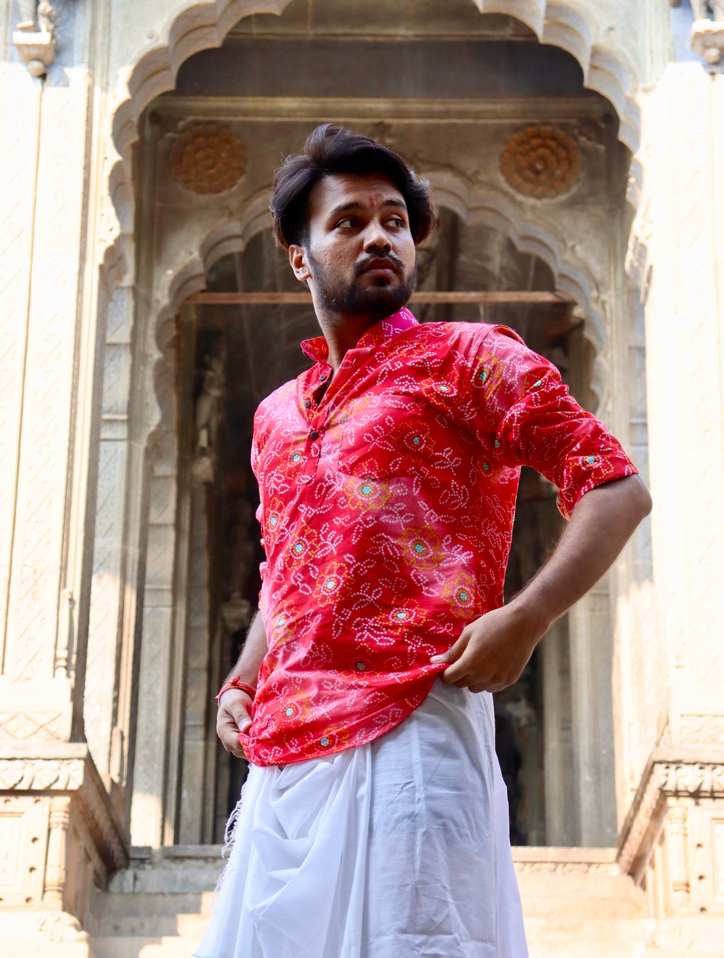 Sanganeri Printed Pure Cotton Short Kurta For Men (RED/WHITE BANDHANI)