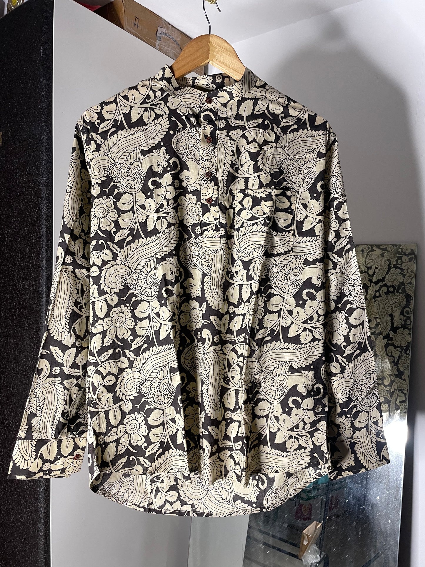 Kalamkari Printed Short Kurta for Men (BLACK)